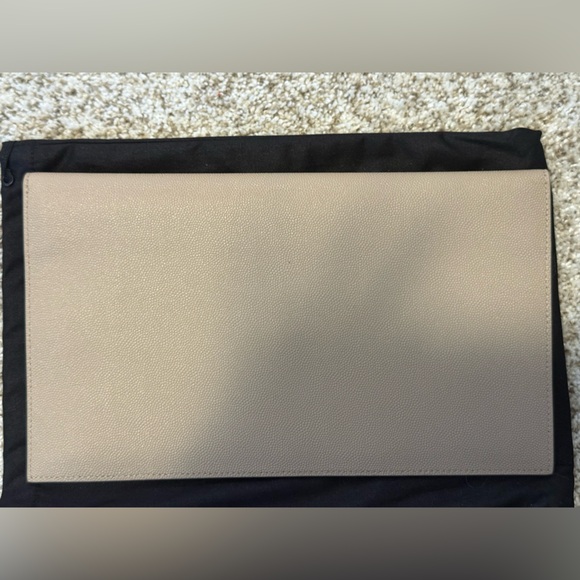 Yves Saint Laurent Dark Beige Pouch - Picture 3 of 8